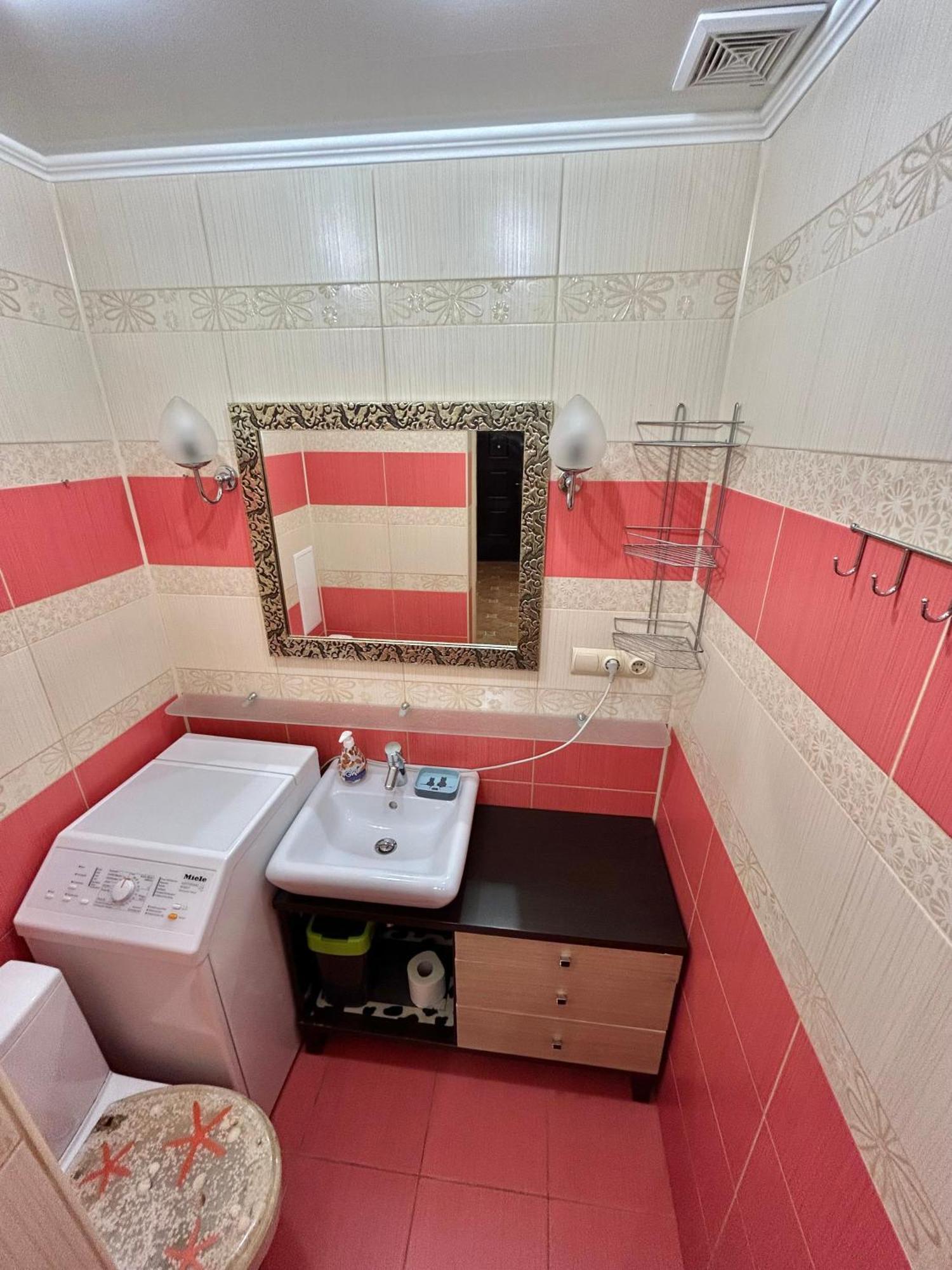 Apartments On Sholom Aleichem Та Ще Варіант Поруч リヴィウ エクステリア 写真