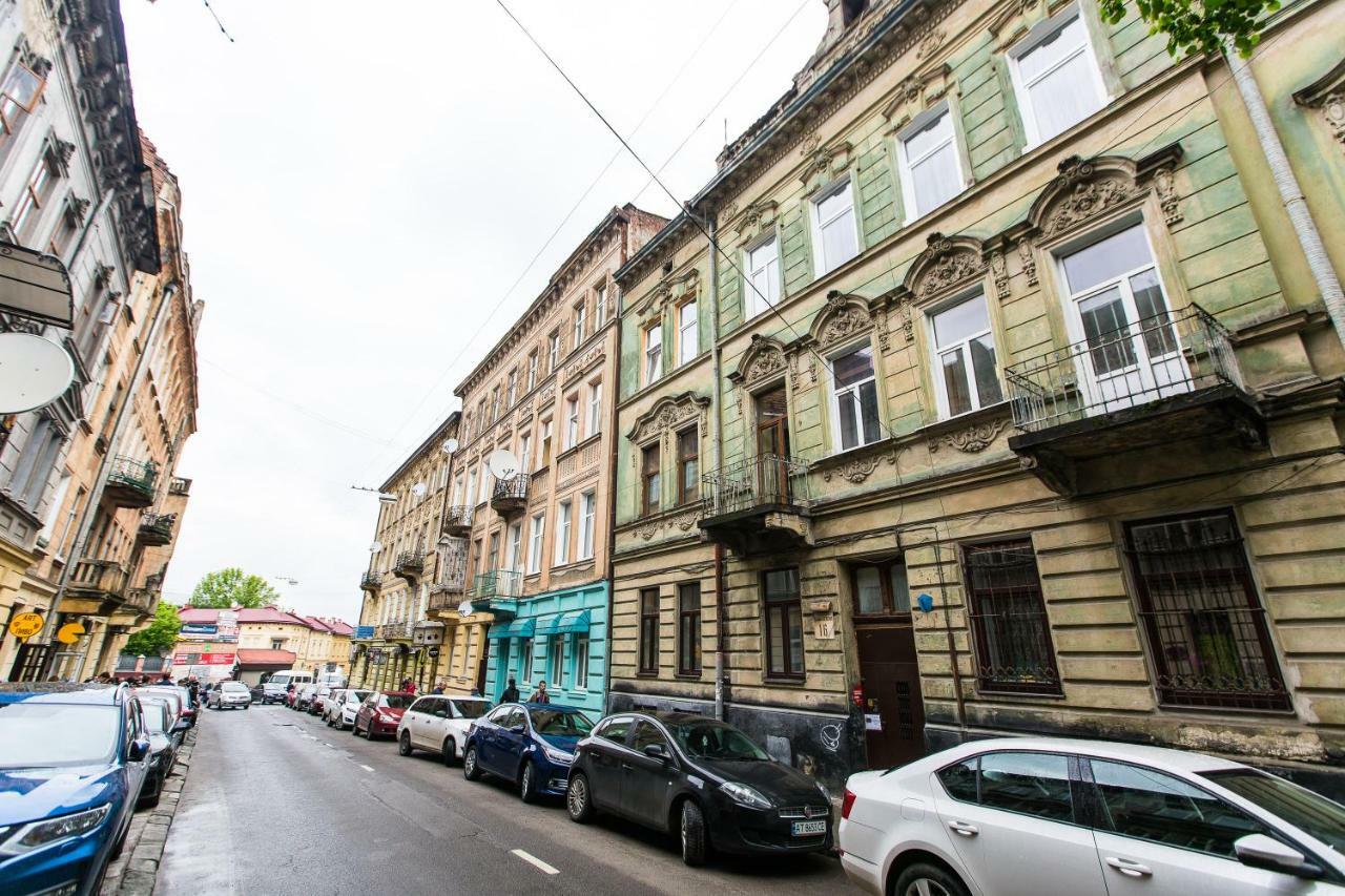 Apartments On Sholom Aleichem Та Ще Варіант Поруч リヴィウ エクステリア 写真