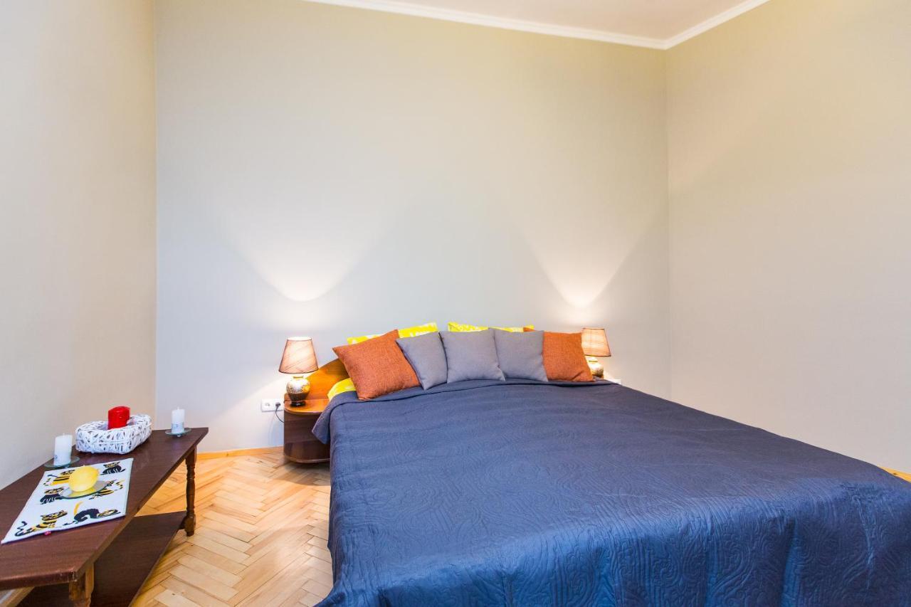 Apartments On Sholom Aleichem Та Ще Варіант Поруч リヴィウ エクステリア 写真